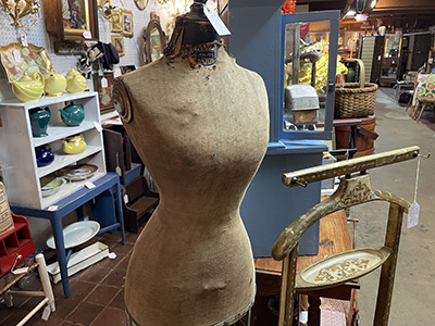 vintage sewing items